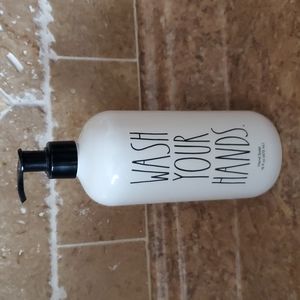Wash your hands, Coconut Rose scent by Rae Dunn